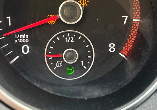 Volkswagen Golf cena 31900 przebieg: 270000, rok produkcji 2012 z Chojna małe 379